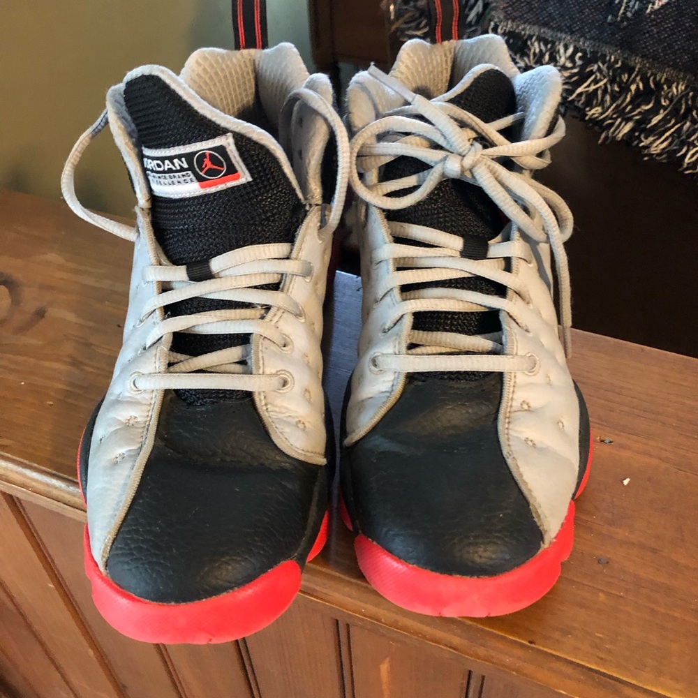 Jordan Jumpman Pro Team II big kid 6.5Y